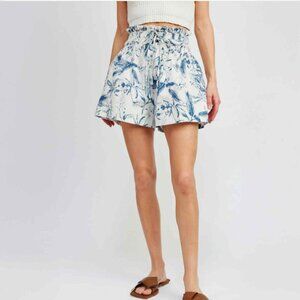 NWT!  En Saison Brighton Shorts in Blue and White, Size Small